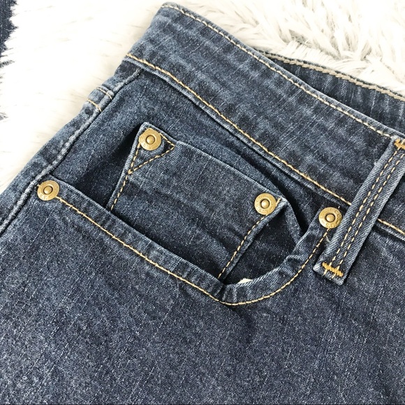 Levi’s Mid Rise Straight Leg Dark Wash Jeans EUC - Picture 5 of 8